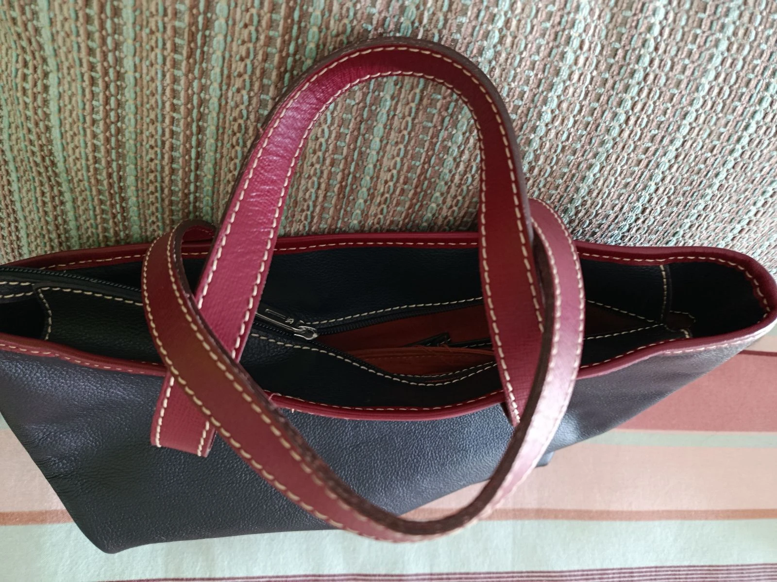 Dark Blue Bag with Green and Maroon Accents – photo 7